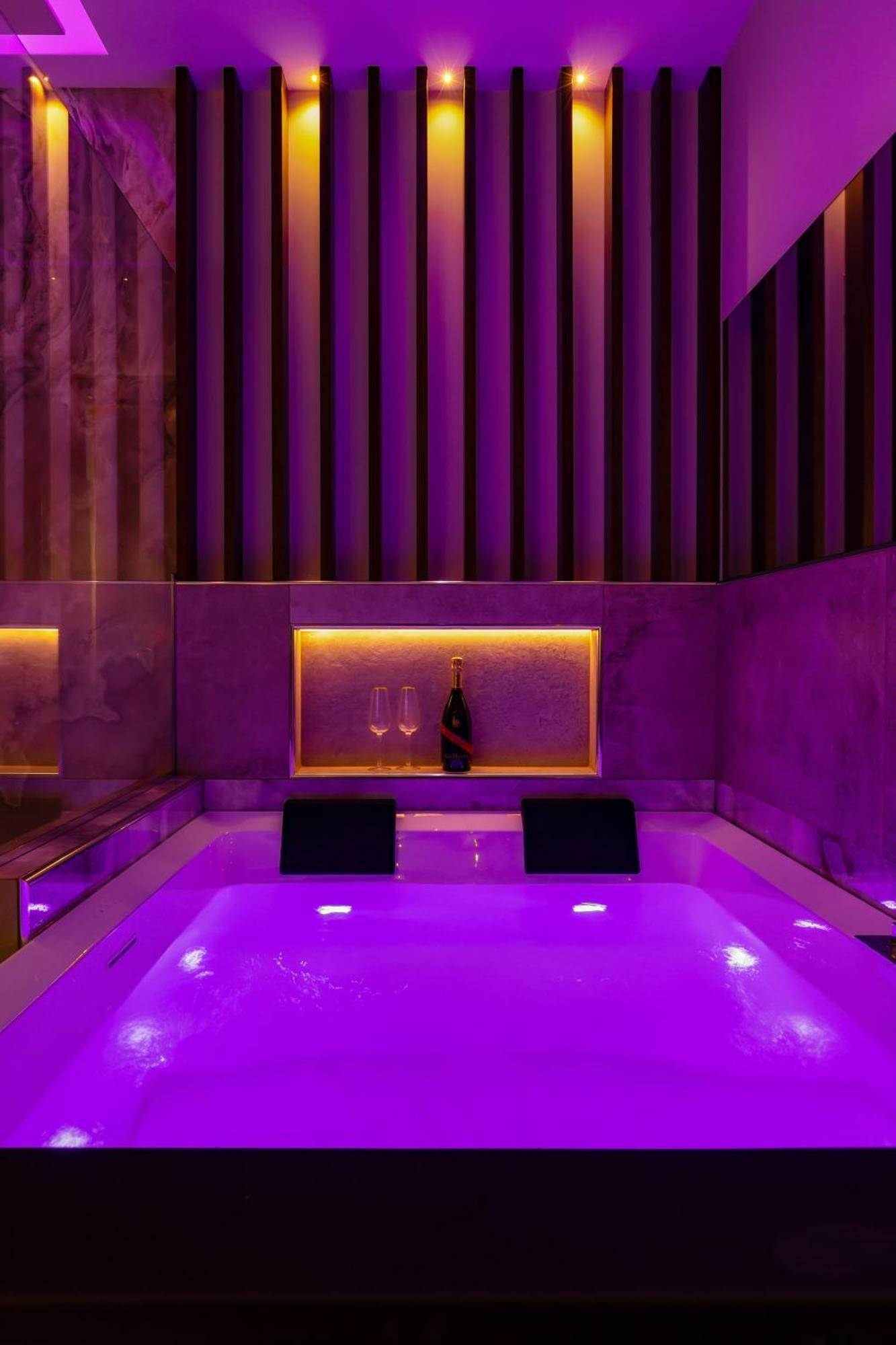 Albadea Deco&Jacuzzi Hotel Róma Kültér fotó